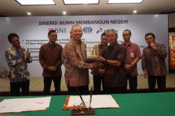 PT Semen Indonesia - PT Pertamina Perkuat Sinergi