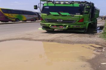 Jalinsum makin rusak parah