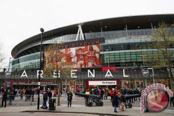Klasemen Liga Inggris, Arsenal Geser City