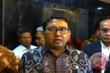 Fadli Minta Pemerintah Perhatikan Pendidikan di Daerah Tertinggal 