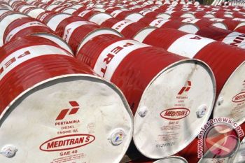 Harga Minyak Terus Menurun