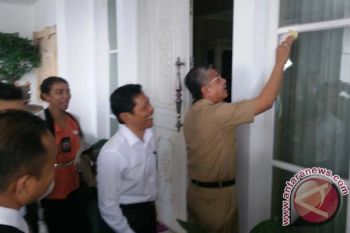 Petugas Sensus Cacah Kediaman Gubernur dan Wagub Sultra