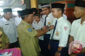 Bupati KSB: Seluruh Sekolah Harus Laksanakan UNBK 