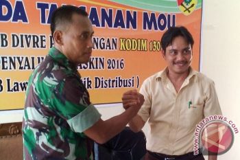 TNI Kawal Langsung Penyaluran Rastra Di Poso