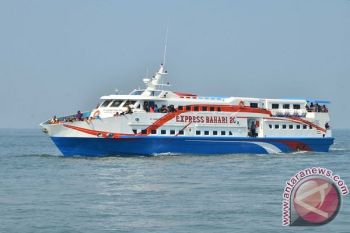 Jateng Ajukan Penambahan Kapal Pelni Rute Karimunjawa