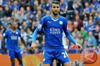 Agen Ragu Masa Depan Mahrez Tetap di Leicester City