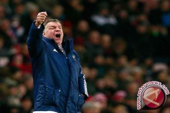 Kontrak Pemain Kunci Penting Sunderland Hindari Degrasi Liga Premier