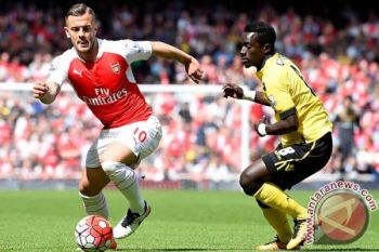 Arsenal Bantai  Aston Villa 4-0