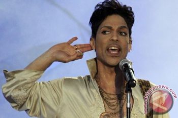 Bintang Pop Prince Diduga Meninggal 6 Jam Sebelum Ditemukan