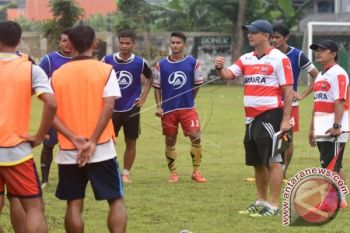 Gomes beri ucapan selamat ke Sriwijaya FC