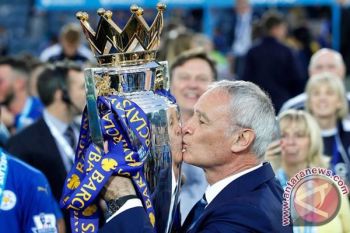 Claudio Ranieri Dinobatkan sebagai Pelatih Terbaik LMA