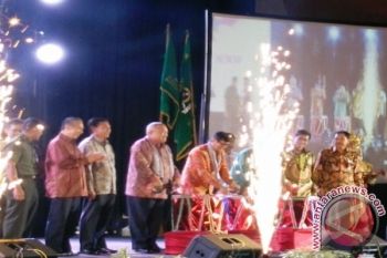 Menkumham ingatkan notaris terkait akta ganda Ormas 