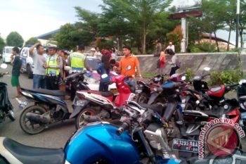 Polres keluarkan 4.864 surat tilang sepanjang 2016