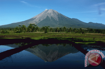 Pencarian Pendaki Hilang di Semeru Dipusatkan ke Jurang