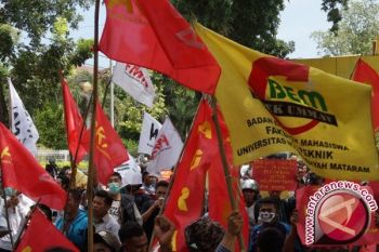 Blue Green minta NTB indahkan moratorium reklamasi 