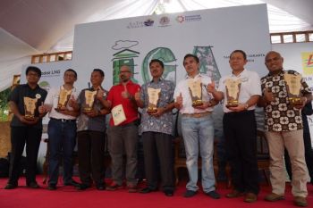 Semen Indonesia Raih The Best Indonesia Green Awards 2016