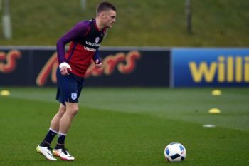 Vardy Absen di Laga Terakhir Inggris Jelang Euro