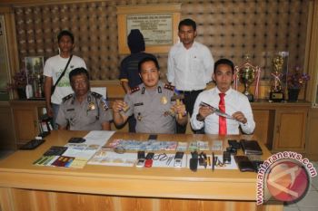 Pelaku Perampokan Pedagang Emas Tewas Ditembak Polisi