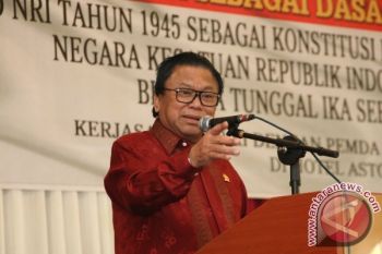 OSO Harap Generasi Muda jangan hanya Berpikir menjadi PNS