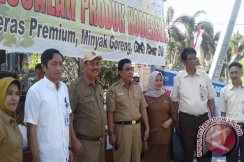 Pemprov Sulteng Minta Distributor Tambah Pasokan Gula 