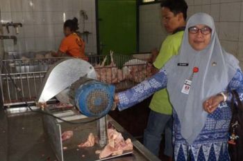 Dispeterikan Jamin Penjualan Daging Berkualitas Lewat Sertifikat