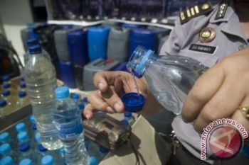 Puluhan Liter Ciu Disita di Cilacap