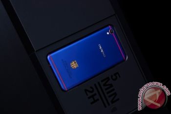 Oppo F1 Plus Edisi Barcelona Resmi Dirilis
