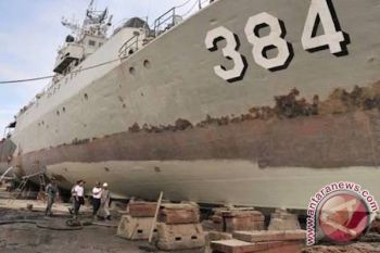 TNI AL bantah KRI Pati Unus-384 ditembak