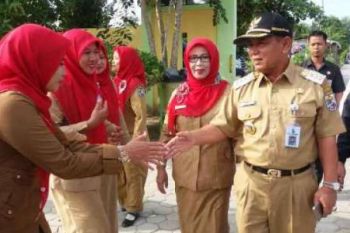 Bupati Tinjau Pelaksanaan UAS di SDN 012 Terusan Baru