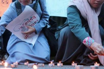 Kemenag, Santunan dan Puisi Untuk Almarhumah YY