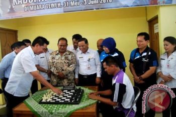 Bupati Nadalsyah Buka Kejuaraan Catur Bupati Barut Cup 2016