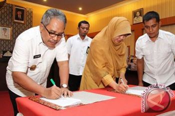Pemkab Bantaeng-STIKES Panakkukang tandatangani nota kesepahaman