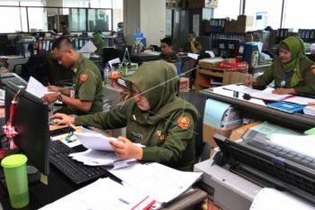 Meski Puasa, PNS Diinstruksikan Tak Terlambat Kerja