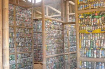 Ecobricks, Menyulap Limbah Plastik Jadi Barang Berguna
