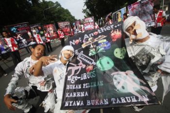 Perangi Narkoba, Warga Kadipiro Solo Aksi Keliling Kampung 