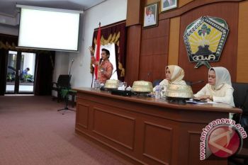 PKK Gowa hadirkan pakar public speaking dan dokter kulit
