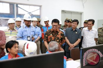 Gubernur Beri Peluang Pengusaha Lokal