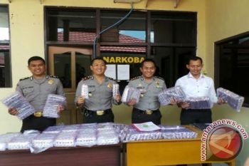 Polres Kotim Berhasil Menangkap Suami Istri Bawa 21.302 Butir Zenith 