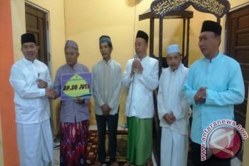 Wali Kota Berikan Bantuan Dana Hibah Untuk Pembangunan Masjid 