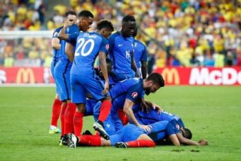 Gol Payet Amankan Kemenangan Prancis di Piala Eropa