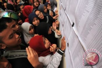 35 Sekolah Menengah di Kudus Siap Terima Siswa Baru secara "Online"