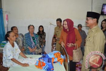 Alhamdulilah! Warga Kurang Mampu Dapat Kartu Sehat