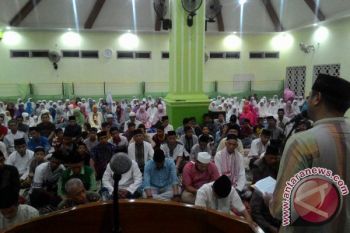 Bupati Gowa sosialisasi program unggulan di Safari Ramadhan