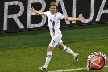 Euro 2016 - Tim debutan Islandia tahan imbang Portugal 1-1