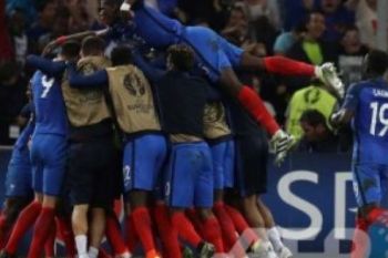 Cetak 2 Gol di Menit-Menit Akhir, Perancis Lolos Penyisihan EURO