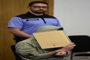 Pria Jerman didakwa bunuh anak pendatang