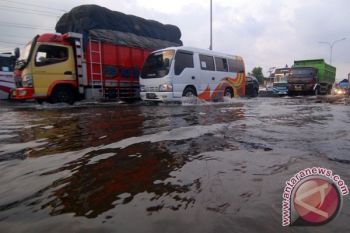 Ganjar-Menteri PUPR Koordinasi Terkait Rob Semarang