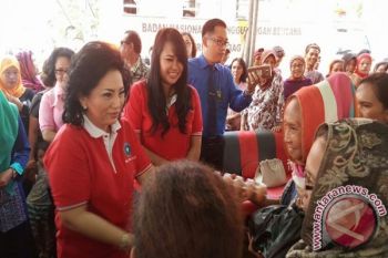 Warga Padati Pasar Murah TP-PKK Sulut 