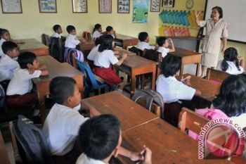 Pemkot Pekalongan Tolak Penerapan 5 Hari Sekolah