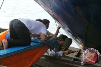 Keberangkatan KM Kirana Kotim Molor Akibat Kerusakan Lambung Kapal